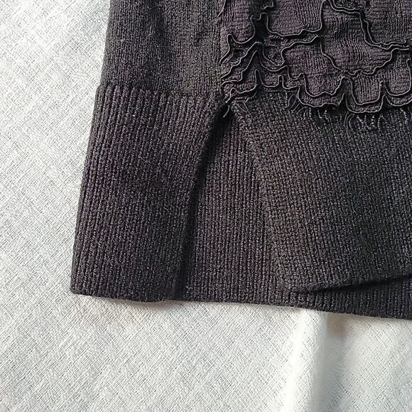 Kate Spade Black Floral Lace Sweater Knit Top Small EUC - Picture 7 of 11